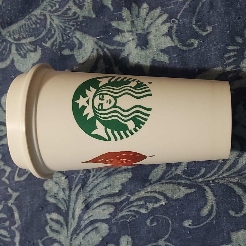 Starbucks reusable coffee cup with lid